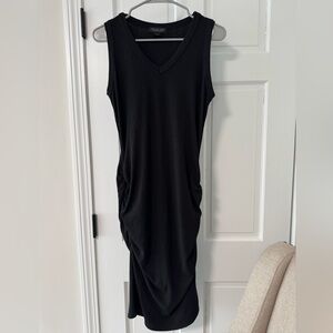 Rachel Zoe Ribbed V-Neck Sleeveless Black Midi Dress